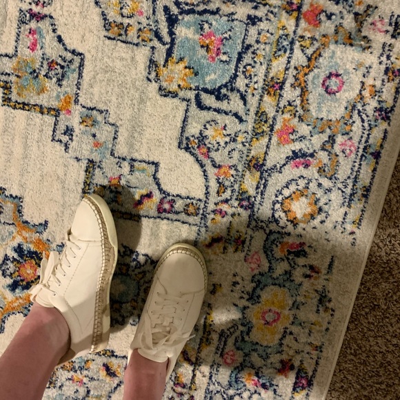 Dolce Vita NWOT Sneakers - Picture 3 of 3